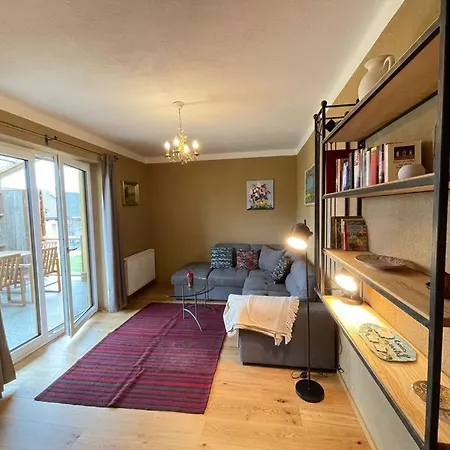 Haus Sulmwirtmueller Mit Jacuzzi Und Sauna Großklein