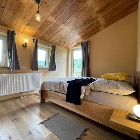 Haus Sulmwirtmueller Mit Jacuzzi Und Sauna Chalé *