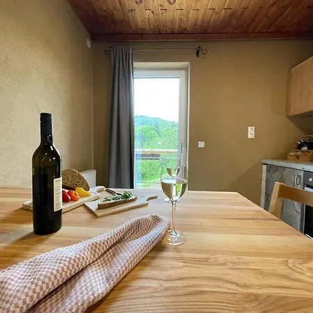 Chalé Haus Sulmwirtmueller Mit Jacuzzi Und Sauna *